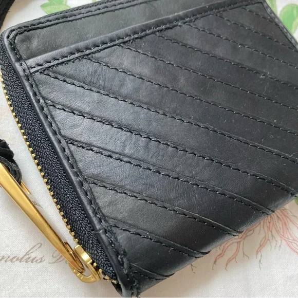 Margot New York 100% Leather Zipper Wallet - Picture 2 of 8